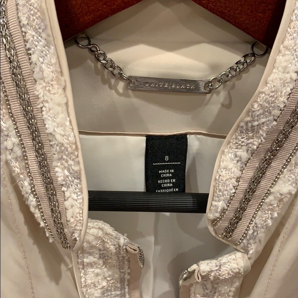 Blazer - Picture 5 of 7
